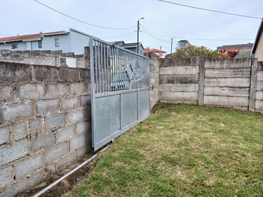 To Let 2 Bedroom Property for Rent in Amalinda North Eastern Cape